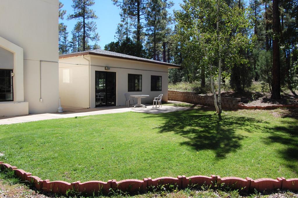 Super 8 By Wyndham Show Low Exterior foto